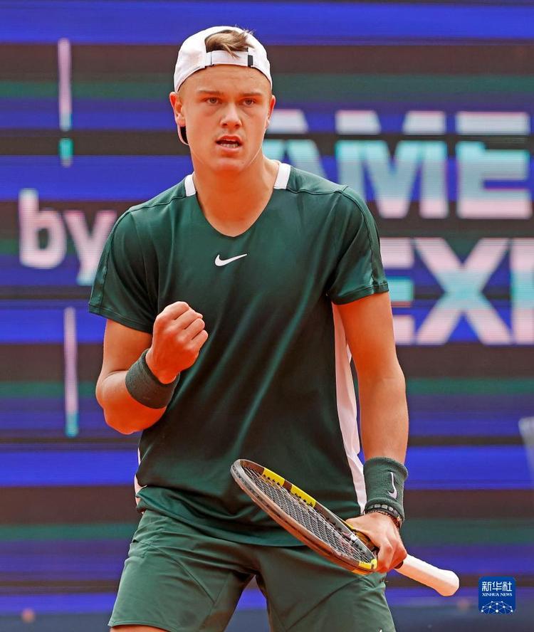 更长远的目 更长远的目