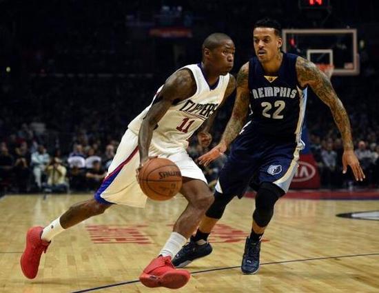 于更为被动 于更为被动